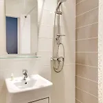 Le Mondon Отель Мец