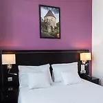 Le Mondon Отель