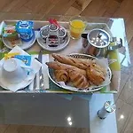 Le Mondon Отель 3*