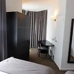 Le Mondon Отель 3*