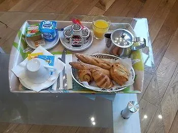 Le Mondon Hotel 3*