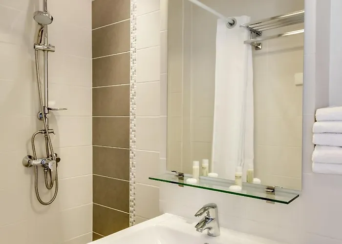 Le Mondon Hotel Mety